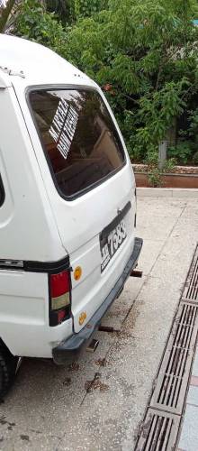  Suzuki bolan carry.2004 lhr number 750000