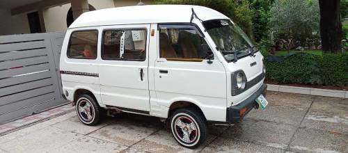  Suzuki bolan carry.2004 lhr number 750000