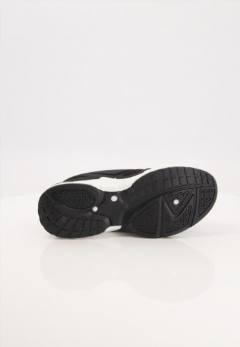 Unisex Mesh Sneakers with Rubber Sole - Sizes 6 to 11 Available