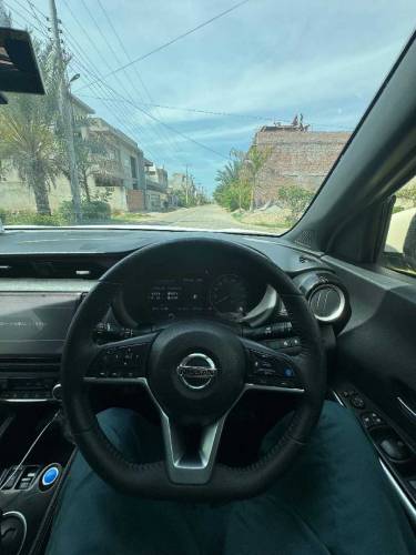 Nissan kicks