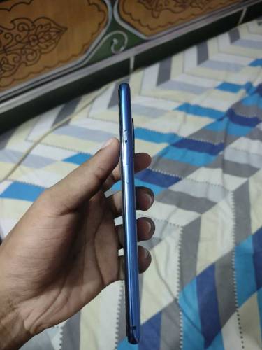 onepluse 7t dual sim approved with original 65 watt fast charger