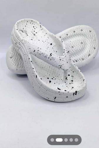 foot wear... sofa chapl