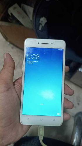 oppo a37 ram 2/16 patch hai lush condition available 