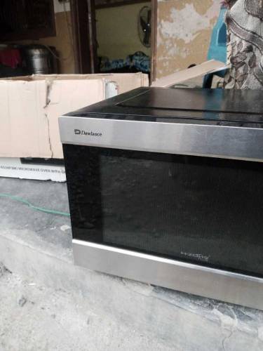 Dawlaince microwave own