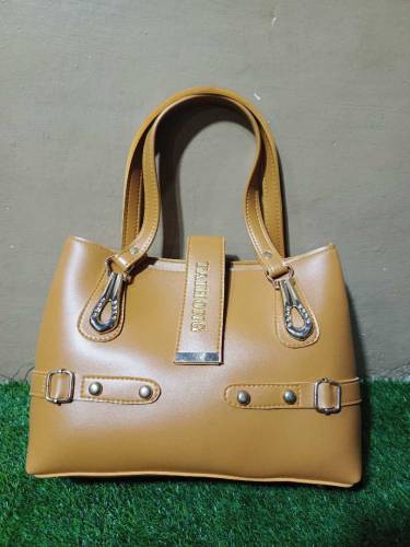 charm ladies hand bag👜