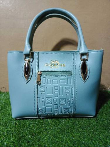 Ladies hand bag👜