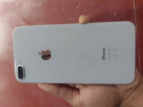 I phone 8 plus approve 256gb all OK 10 on 10 condition battery 86