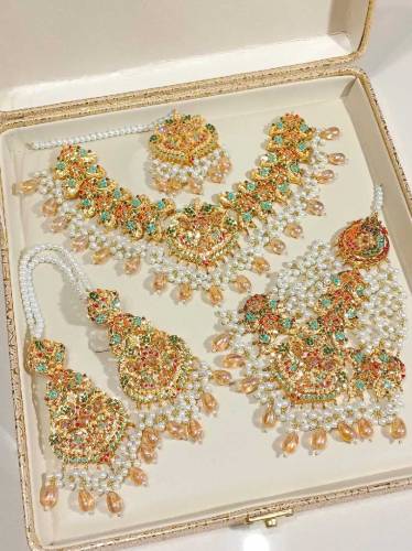 bridal jewelry 