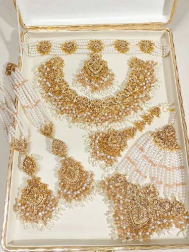 khandani set 