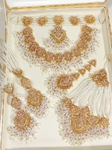 khandani set 