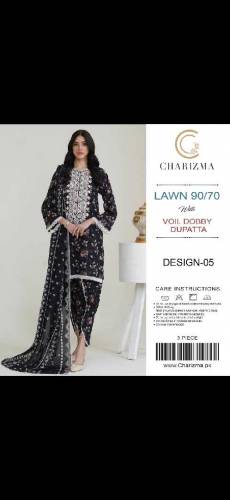 Women's unstitched clothes 