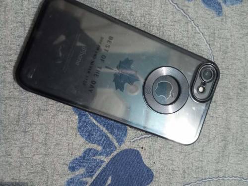 Apple iPhone 7 