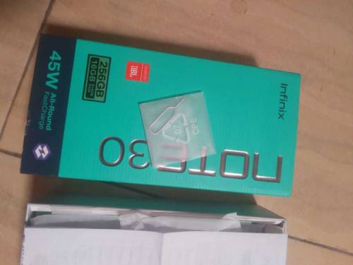 Infinix Note 30 