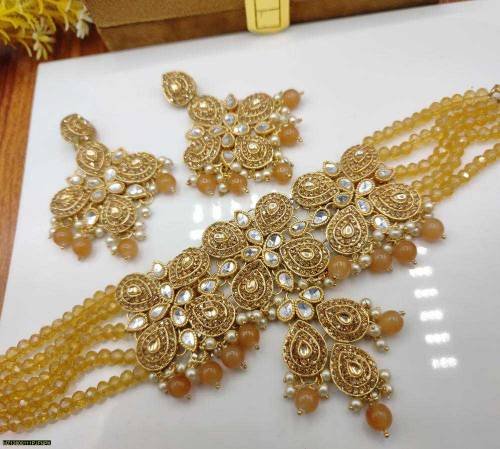  Wedding jewellery 