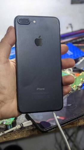 iphone 7plus pta approved 32gb 