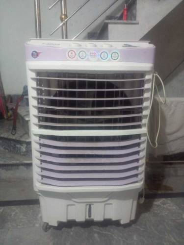 iZone full size air cooler