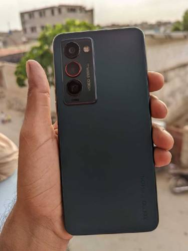 TECNO CAMON 18 PREMIER