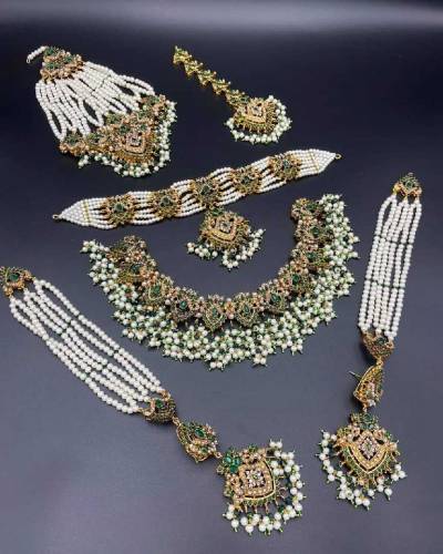 artificial jewellery sets