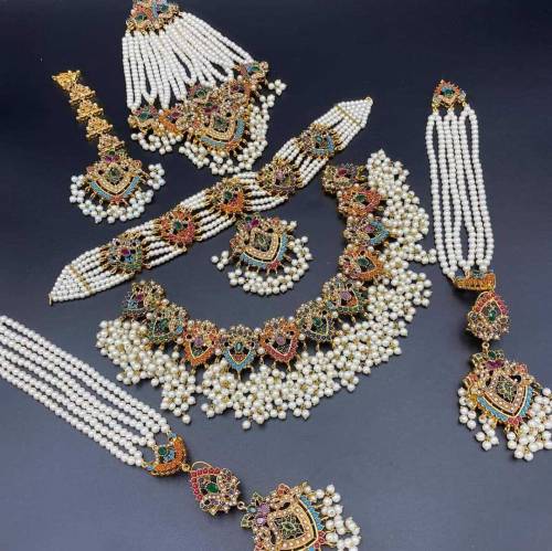artificial jewellery sets