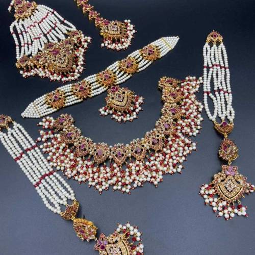 artificial jewellery sets