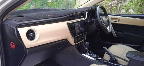 Toyota Altis 1.8 2018