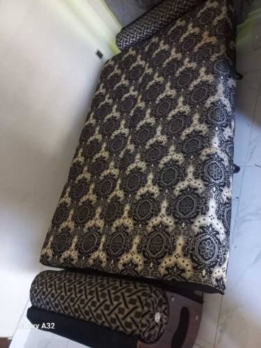 sofa combed