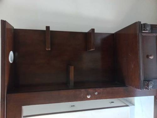 Dressing table 