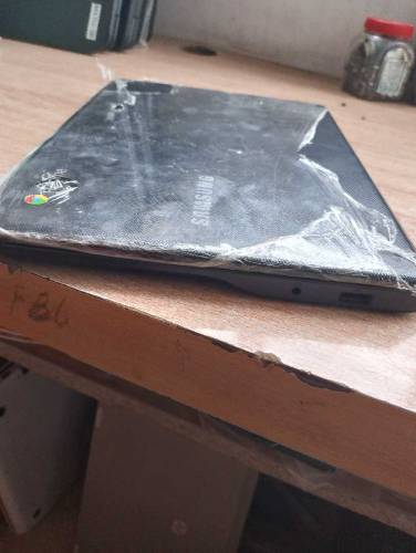 Samsung Chromebook window 