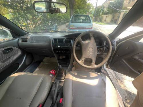 Toyota Corolla SE for sale 1992 Model. Register 2006 Lhr Numbers