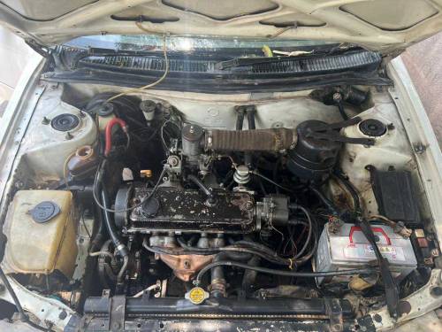 Toyota Corolla SE for sale 1992 Model. Register 2006 Lhr Numbers