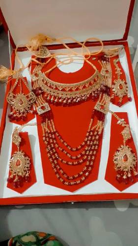 bridal dress with jewellery