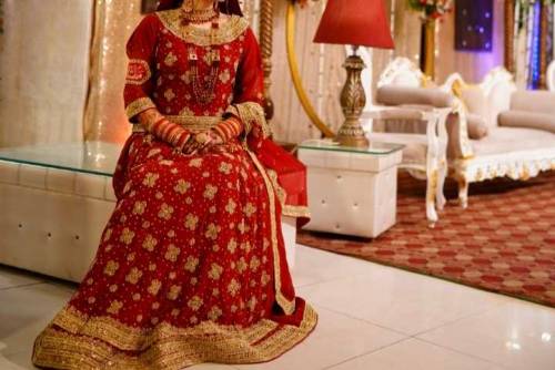 bridal dress with jewellery