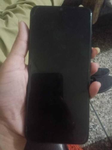 Vivo y20 mobile phone with phone and charger