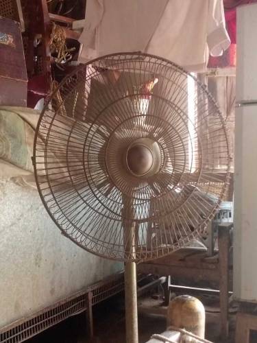 Fan Sell