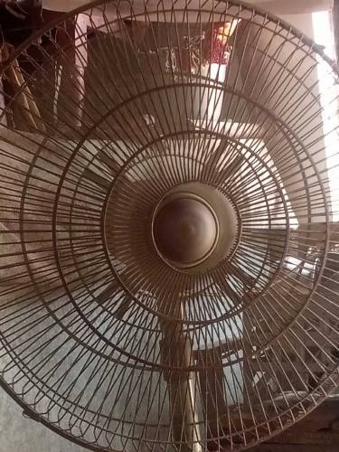 Fan Sell