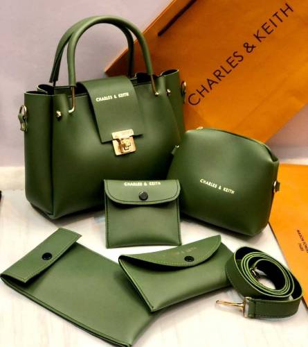 Charles&keith Good quality 5 pcs beautiful handbag 👜