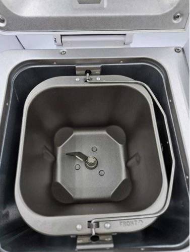 Morphy Richard bread maker 