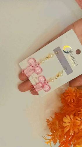 pink bow earrings