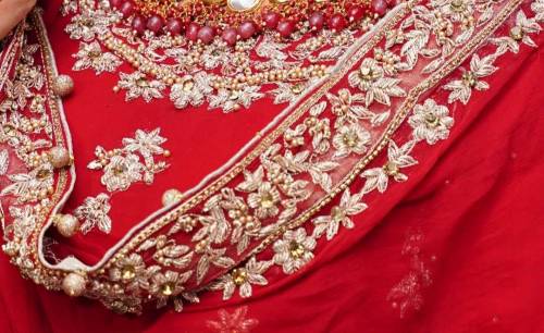 pure work bridal dress chiffon lehnga choli dopata