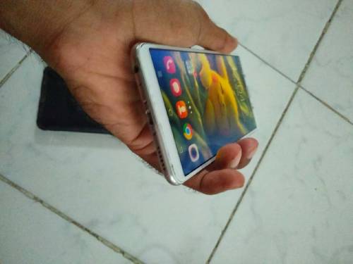 Vivo v7+ Urgent Sale Need Cash