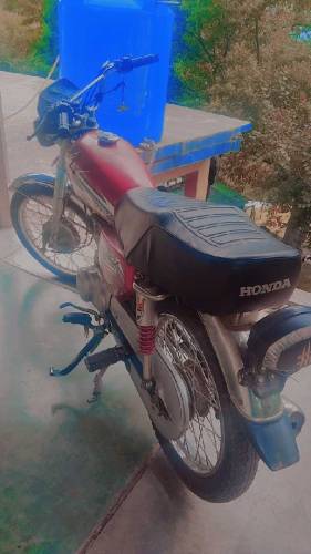Honda 125 16 madel for urgent sale  location murree GPO 