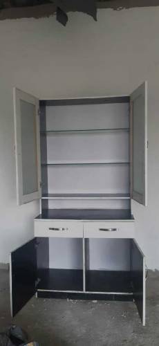 show case for crockery. Very spacious for crockery. good qualit