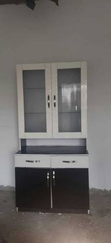 show case for crockery. Very spacious for crockery. good qualit