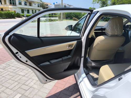 Toyota Corolla Grande X Automatic 1.8 2023