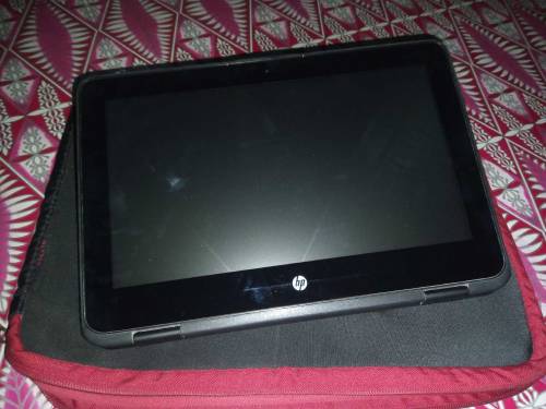 HP core I7 7th generation folded laptop kara