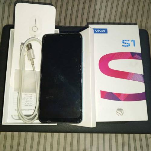 Vivo s1 