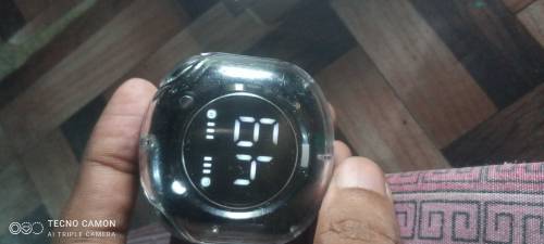 i am selling hadphone