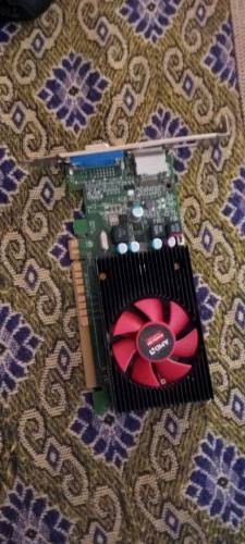 AMD R5 430 1 DDR5 graphic card