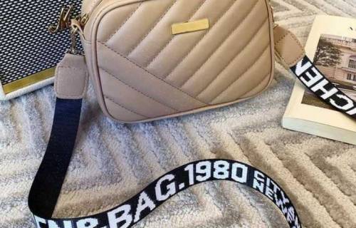 A cross body girls new fashion bags