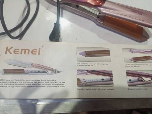 Original Kemei Hair Crimper 